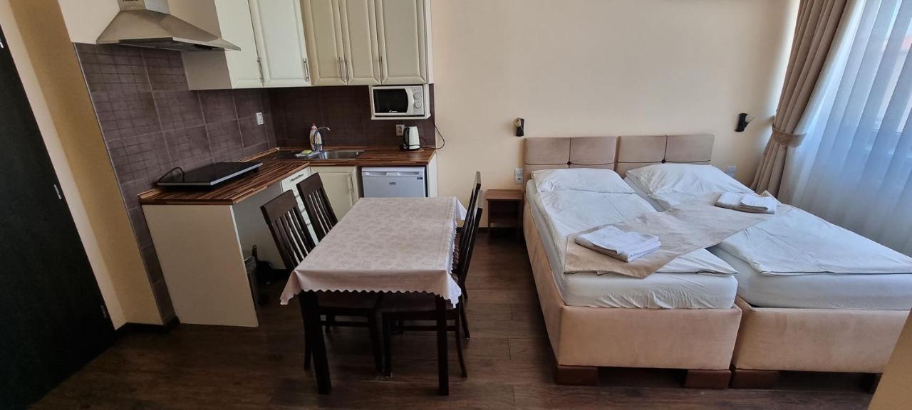 Elite Pension Sturovo Exterior photo